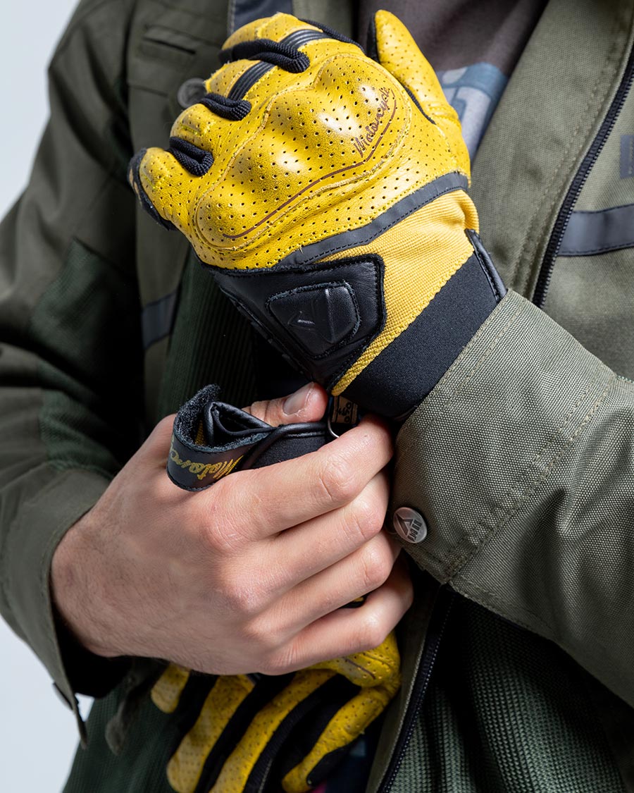 ByCity Tokio Men's Gloves Yellow - Salt Flats Clothing