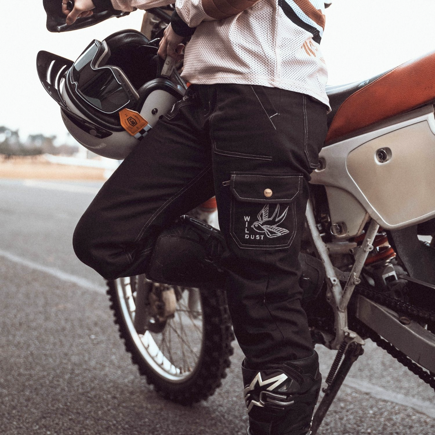 Wildust Sisters Overland Ladies Cargo Trousers - Black - Salt Flats Clothing
