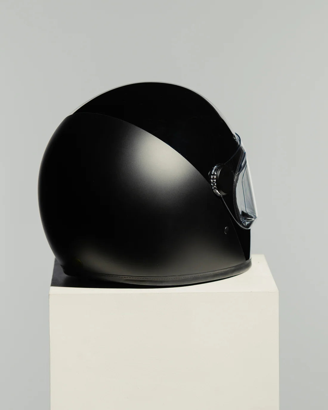Hedon Heroine Racer Two Face ECE06 Full Face Motorcycle Helmet - Dark Matter - Salt Flats Clothing