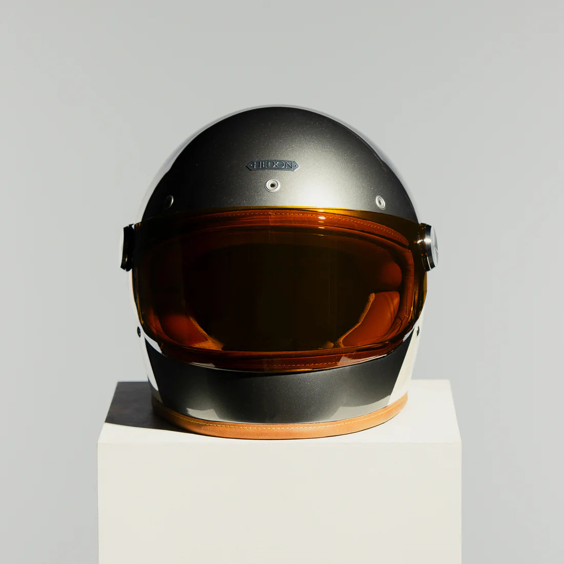 Hedon Heroine Racer 2.0 ECE 22.06 Full Face Motorcycle Helmet - Camelot - Salt Flats Clothing