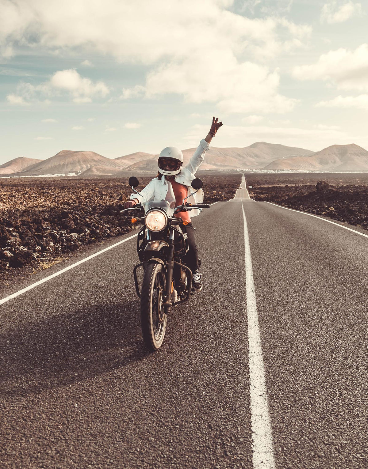 Wildust Sisters Armalith Moto Riding Shirt - White - Salt Flats Clothing