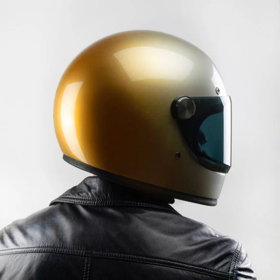 Hedon Heroine Racer 2.0 ECE 22.06 Full Face Motorcycle Helmet - Interstellar - Salt Flats Clothing