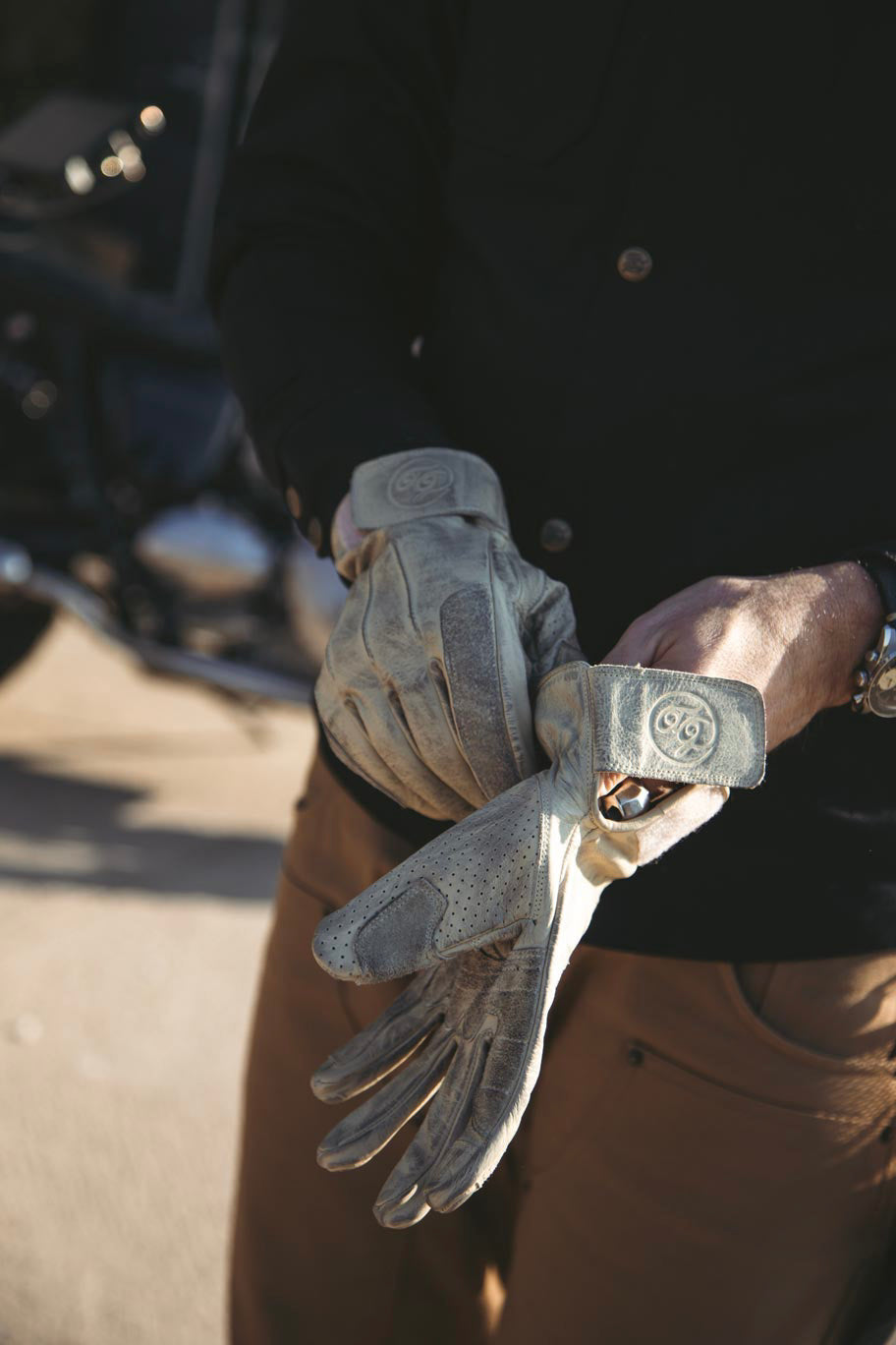 Age of Glory Rover Men's CE Gloves - Aged White - Salt Flats Clothing