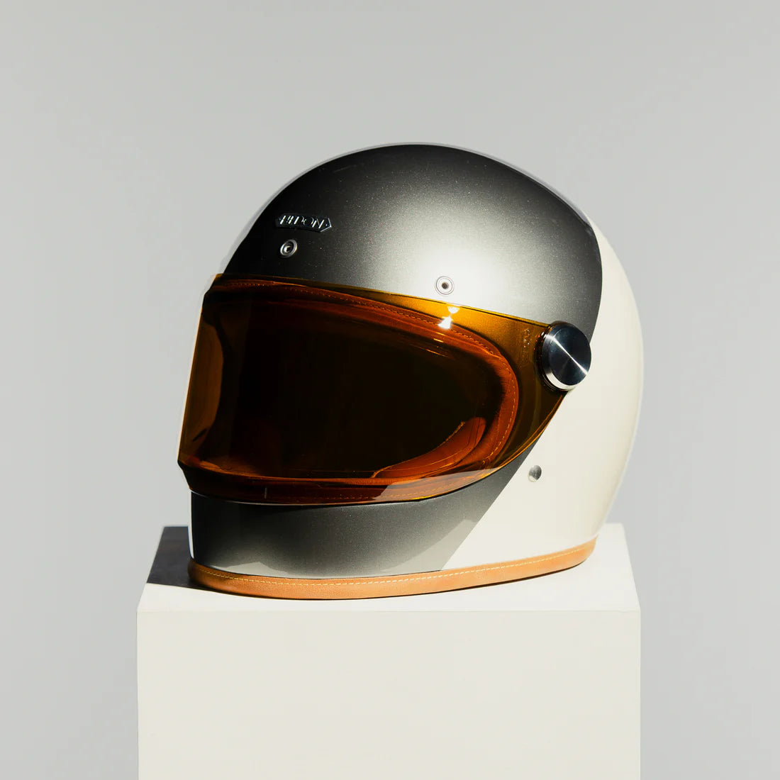 Hedon Heroine Racer 2.0 ECE 22.06 Full Face Motorcycle Helmet - Camelot - Salt Flats Clothing