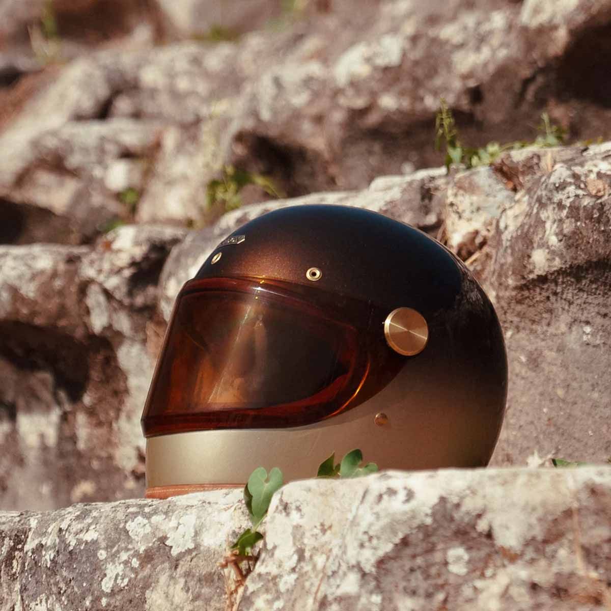 Hedon Heroine Racer 2.0 ECE 22.06 Full Face Motorcycle Helmet - Polvo - Salt Flats Clothing