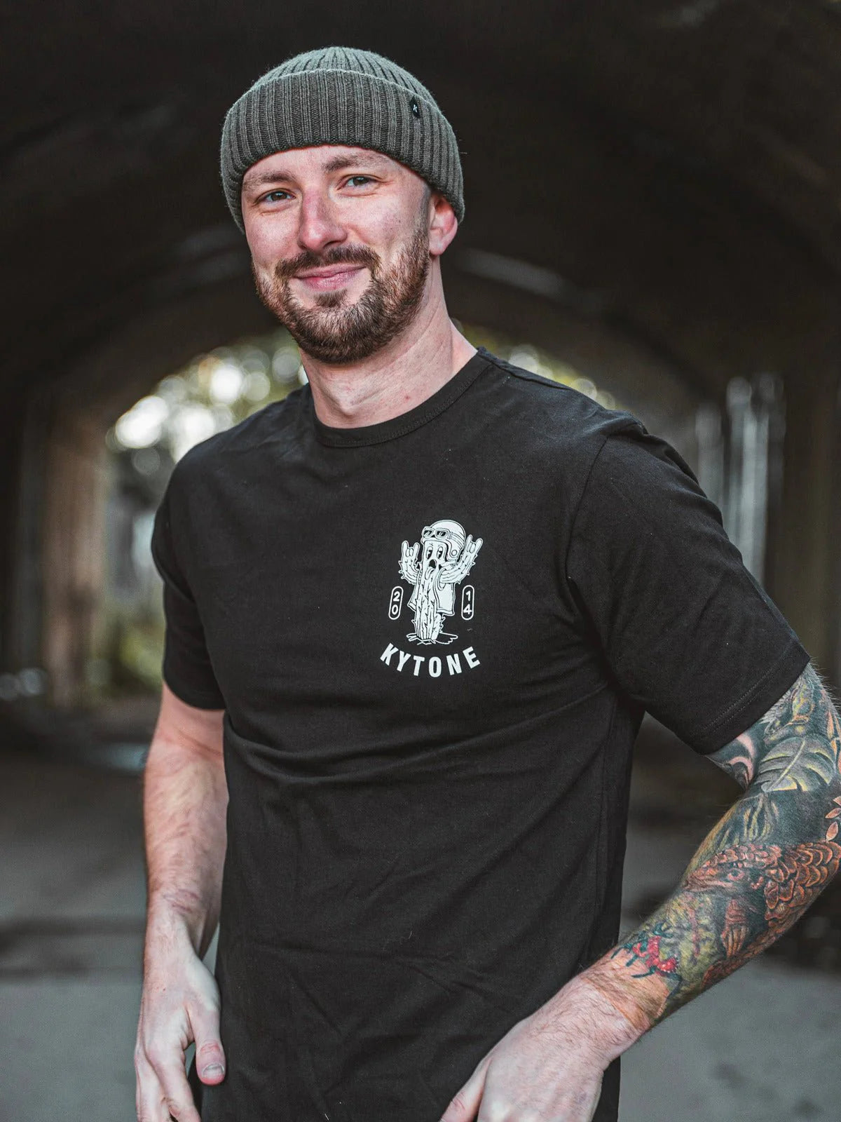 Kytone Cactus Club Men's T'Shirt - Black - Salt Flats Clothing