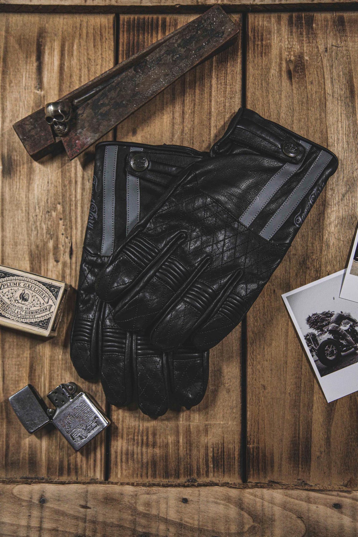 Age of Glory Miles Black/Grey Gloves - Salt Flats Clothing