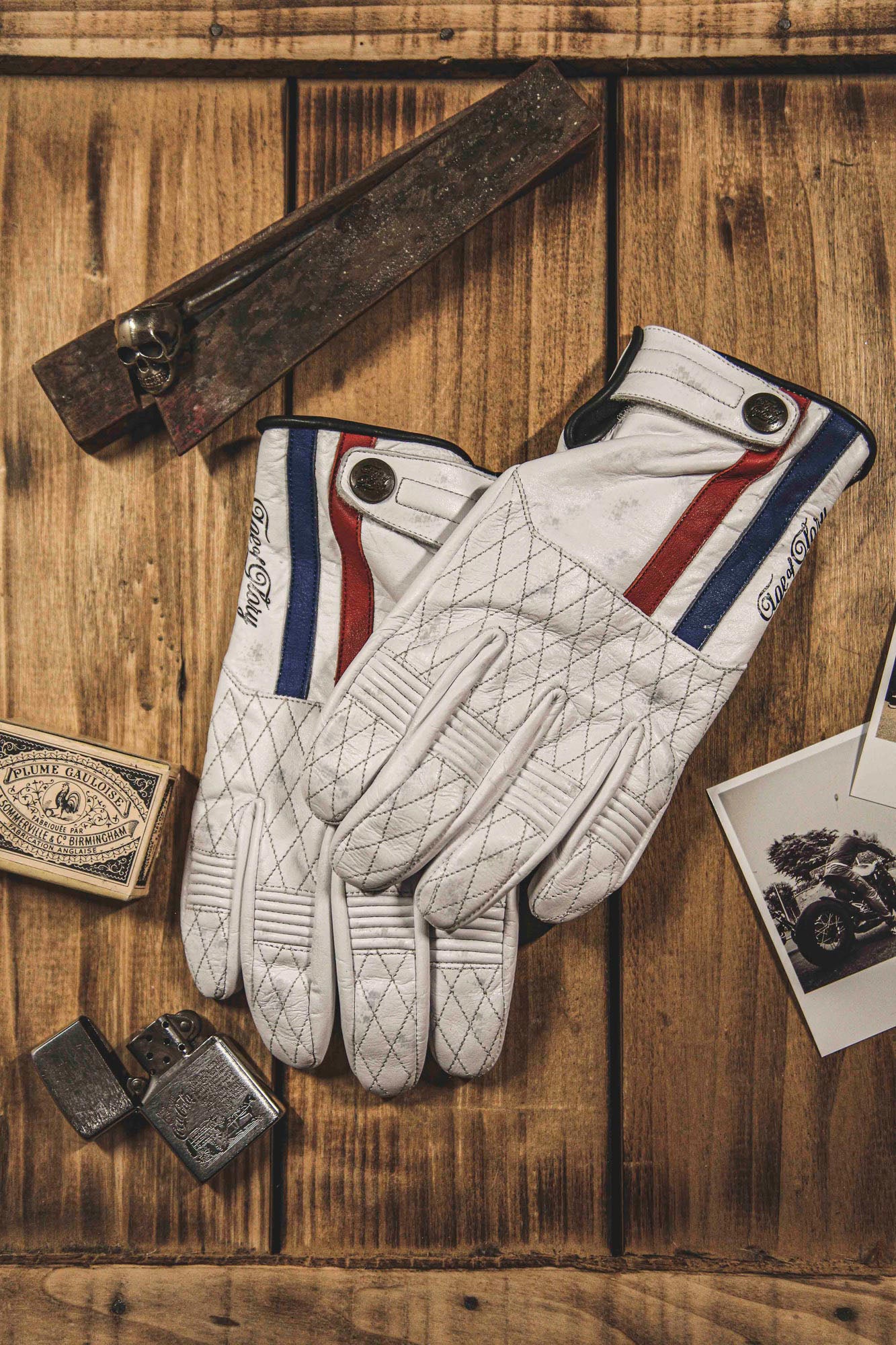 Age of Glory Miiles White/Blue/Red Gloves - Salt Flats Clothing