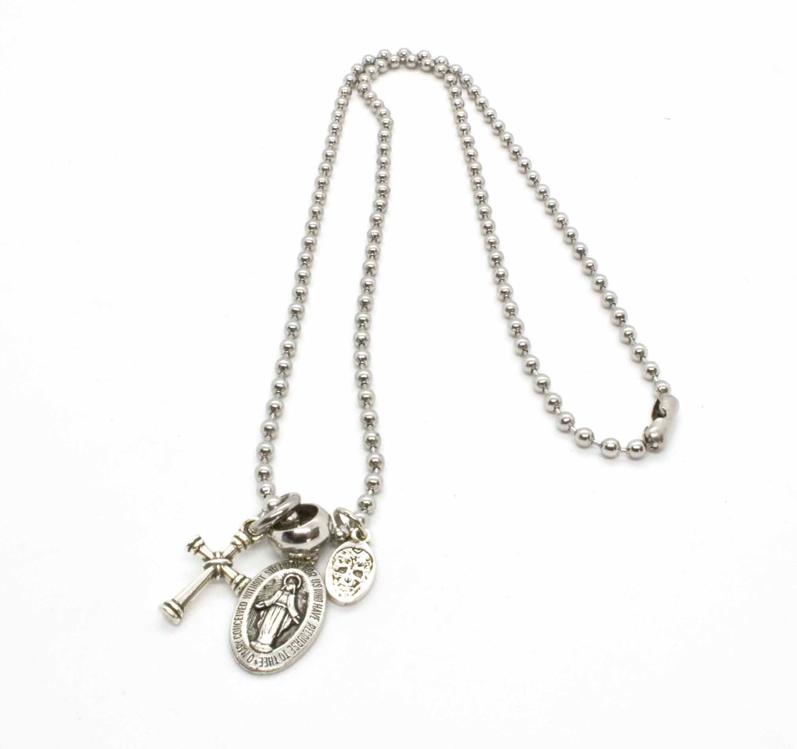 Black Pearl Creations Santa Maria Necklace