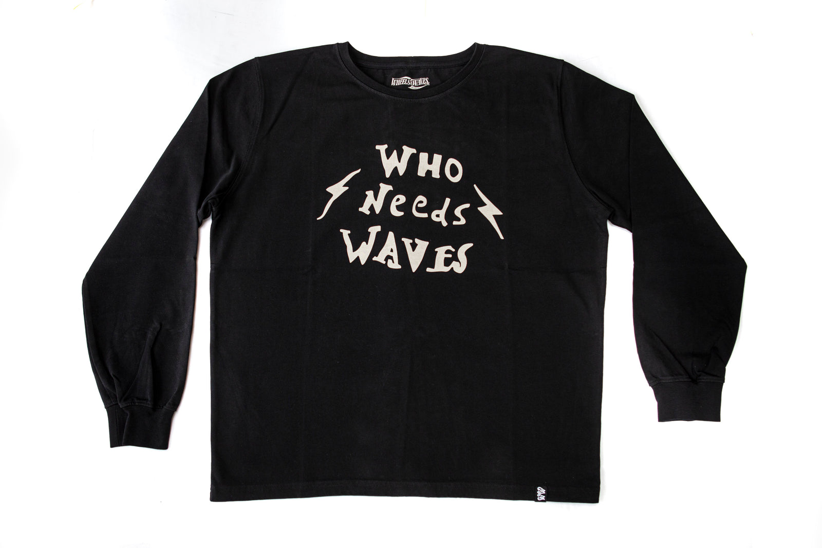 Wheels and Waves Thunder Bolt Long Sleeve T'Shirt in Black